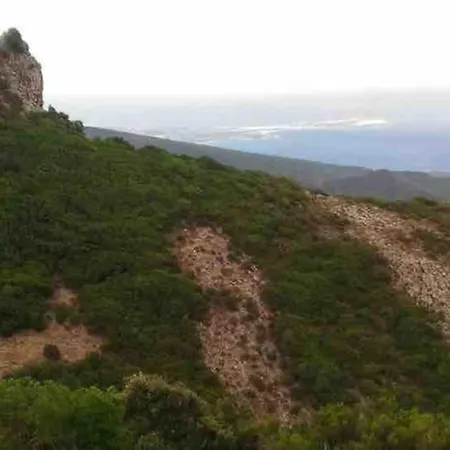 Nyaraló Casa Mare E Montagna *